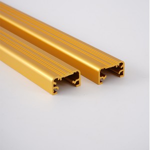 Small aluminum parts with oxidation coloring